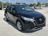 Used 2024 Nissan Kicks S image 3