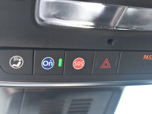 New 2027 Chevrolet Equinox RS w/ LPO, Floor Liner Package FWD image 30