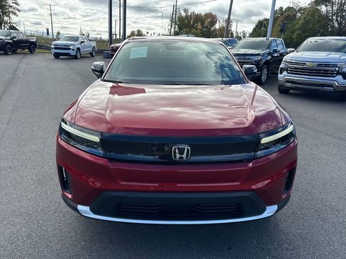 Used 2024 Honda Prologue EX image 8
