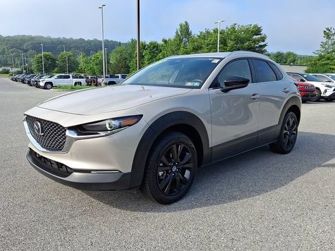 Used 2024 MAZDA CX-30 AWD 2.5 S w/ Select Sport Pkg image 3