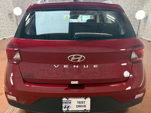Certified 2026 Hyundai Venue SEL FWD image 6