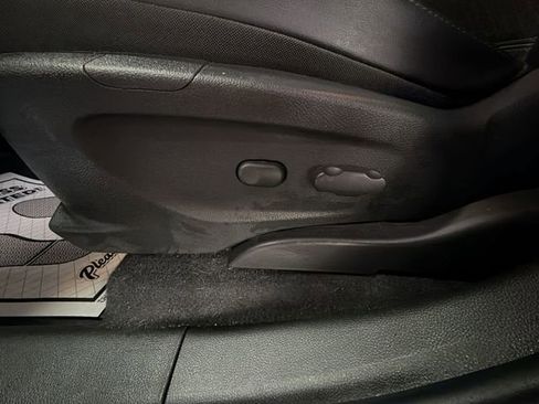 Certified 2022 Buick Encore Preferred w/ Safety Package image 12