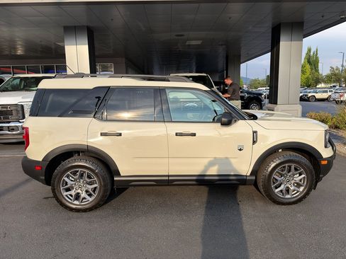Used 2025 Ford Bronco Sport Big Bend AWD/4WD image 8