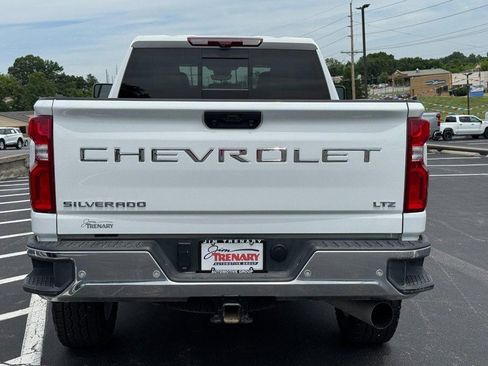 Used 2024 Chevrolet Silverado 3500 LTZ w/ LTZ Premium Package AWD/4WD image 4