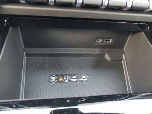 New 2026 GMC Yukon XL Elevation w/ Elevation Premium Package image 28