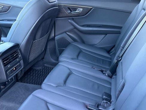 Used 2022 Audi Q7 3.0T Premium Plus w/ Premium Plus Package image 12