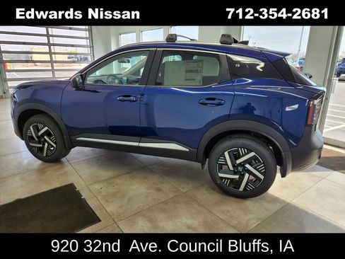 New 2026 Nissan Kicks SV image 5