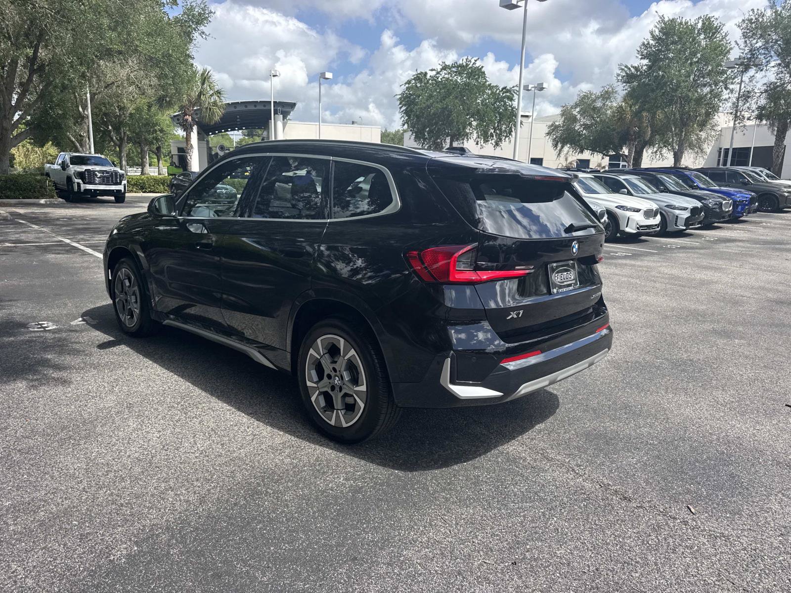 Certified 2026 BMW X1 xDrive28i w/ Technology Package AWD/4WD image 6