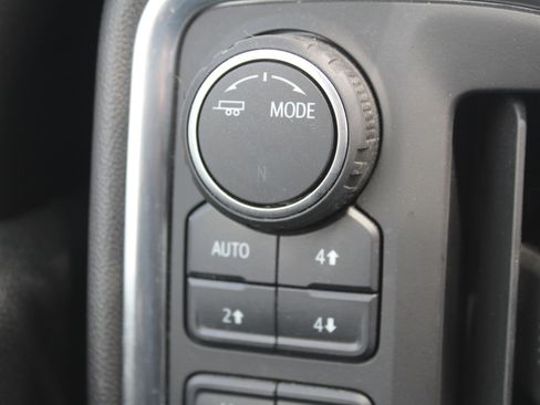 Used 2022 Chevrolet Silverado 2500 LTZ AWD/4WD image 20