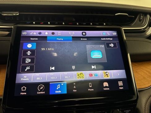 Used 2023 Jeep Grand Cherokee Summit image 21