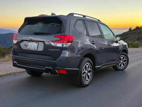 Certified 2021 Subaru Forester Premium w/ Popular Package #1 image 7