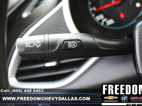 Used 2025 Chevrolet Malibu LT FWD image 23