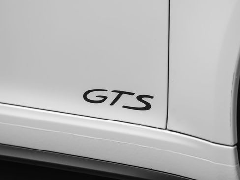 Certified 2016 Porsche 911 Carrera GTS RWD image 15