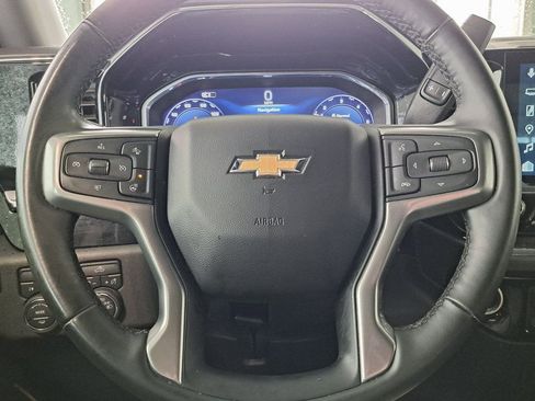 Used 2025 Chevrolet Silverado 1500 LT image 11