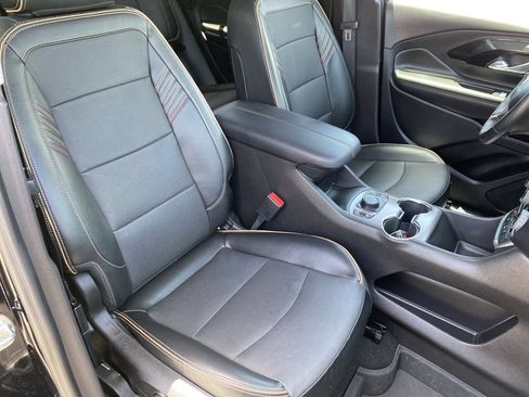 Used 2023 GMC Terrain AT4 AWD/4WD image 32
