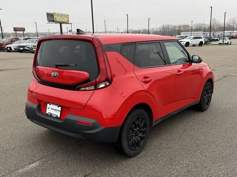 Used 2021 Kia Soul LX image 34