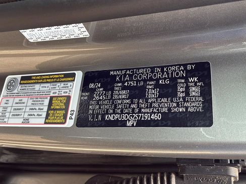 Used 2025 Kia Sportage LX FWD image 39