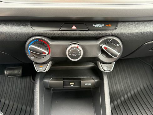 Used 2021 Kia Rio S FWD image 22