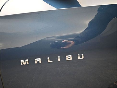 Used 2022 Chevrolet Malibu Premier image 6