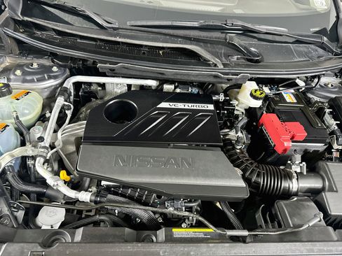 Used 2023 Nissan Rogue SV AWD/4WD image 31