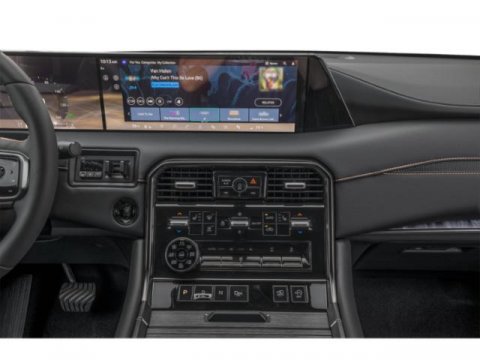 Used 2025 Nissan Armada PRO-4X AWD/4WD image 12