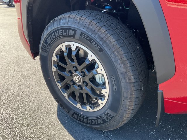 New 2026 Toyota Tundra SR5 AWD/4WD image 11