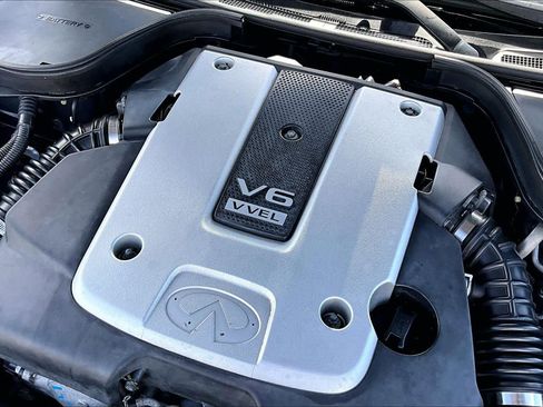 Used 2010 INFINITI G37 x w/ Premium Pkg image 30