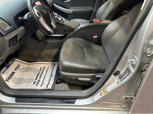 Used 2010 Toyota Prius Five FWD image 18