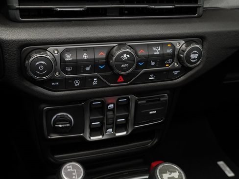 New 2026 Jeep Wrangler Sport S image 24