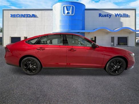 New 2025 Honda Accord SE image 2