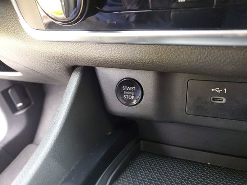 Certified 2025 Nissan Rogue S AWD/4WD image 33