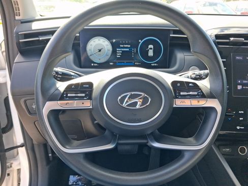Used 2024 Hyundai Tucson SEL FWD image 13