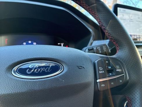 Used 2025 Ford Escape ST-Line image 27