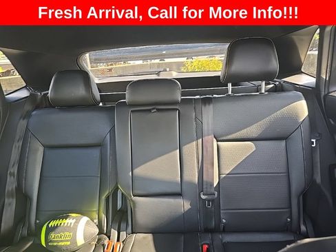 Used 2022 Volkswagen Atlas Cross Sport SE AWD/4WD image 16