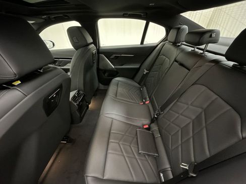 Certified 2025 BMW 530i xDrive AWD/4WD image 24