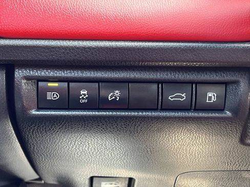 Used 2026 Toyota Camry XSE FWD image 28