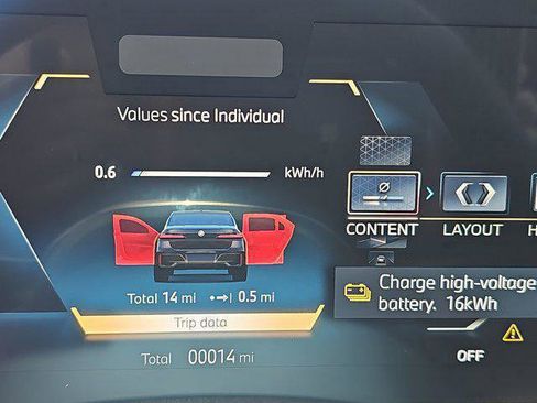 New 2025 BMW i7 xDrive60 image 19