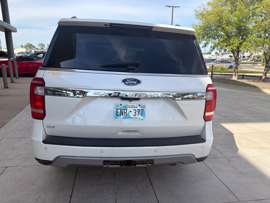 Used 2019 Ford Expedition XLT w/ Equipment Group 202A AWD/4WD image 5