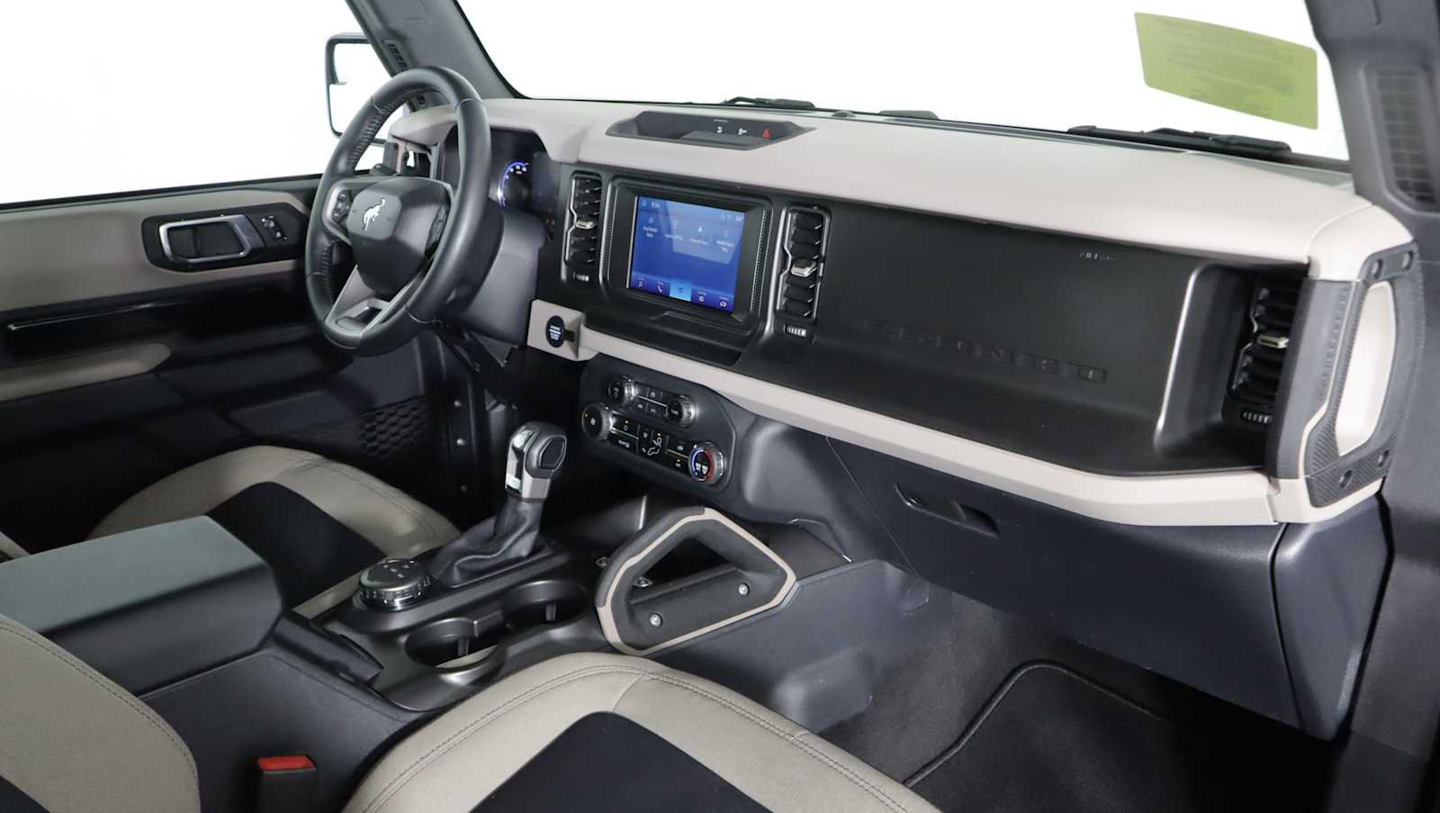 Used 2023 Ford Bronco Big Bend AWD/4WD image 8