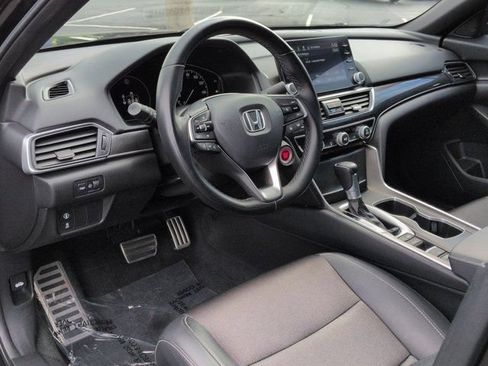 Used 2022 Honda Accord Sport image 9
