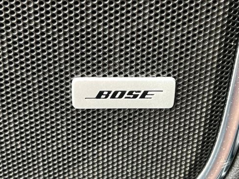 Used 2019 Chevrolet Suburban LT image 22