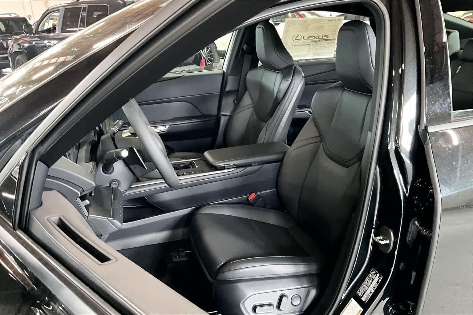 New 2026 Lexus ES 500e w/ Convenience Package AWD/4WD image 9