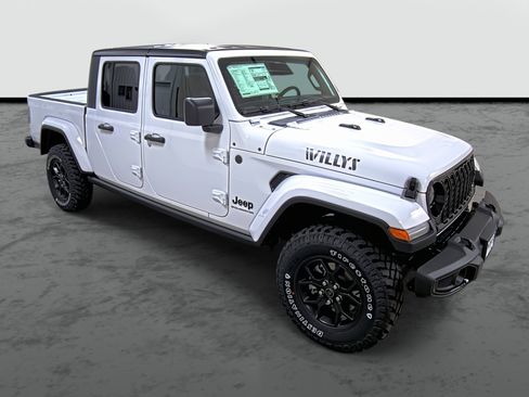 New 2026 Jeep Gladiator Willys image 5