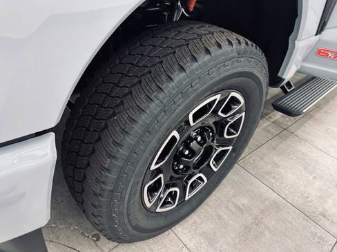 New 2026 Ford F250 Platinum image 53