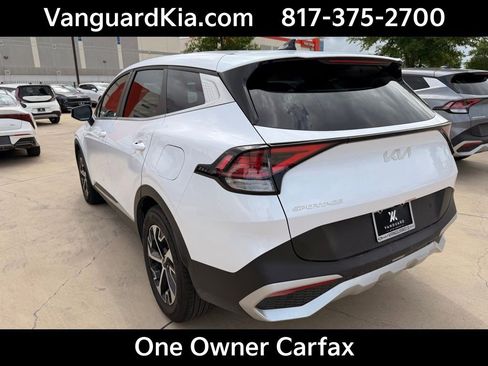 Certified 2025 Kia Sportage EX image 2