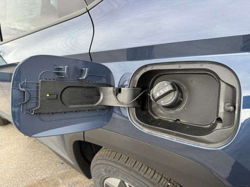 New 2025 Hyundai Tucson SEL image 19