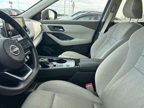 Certified 2024 Nissan Rogue SV image 7