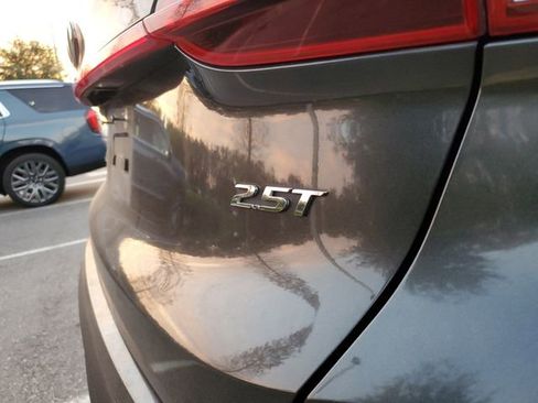 Used 2022 Hyundai Santa Fe Limited image 8