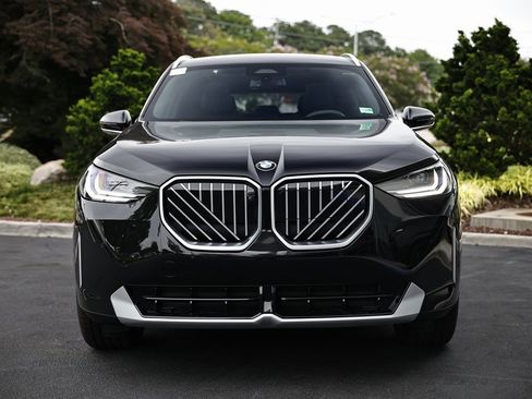 Used 2025 BMW X3 xDrive30i w/ Premium Package image 13