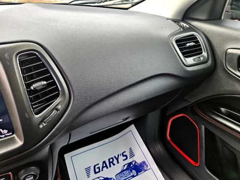 Used 2018 Jeep Compass Trailhawk w/ Cold Weather Group image 18